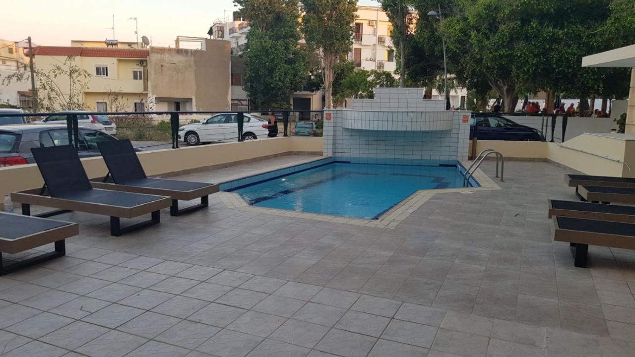Aparthotel Aris