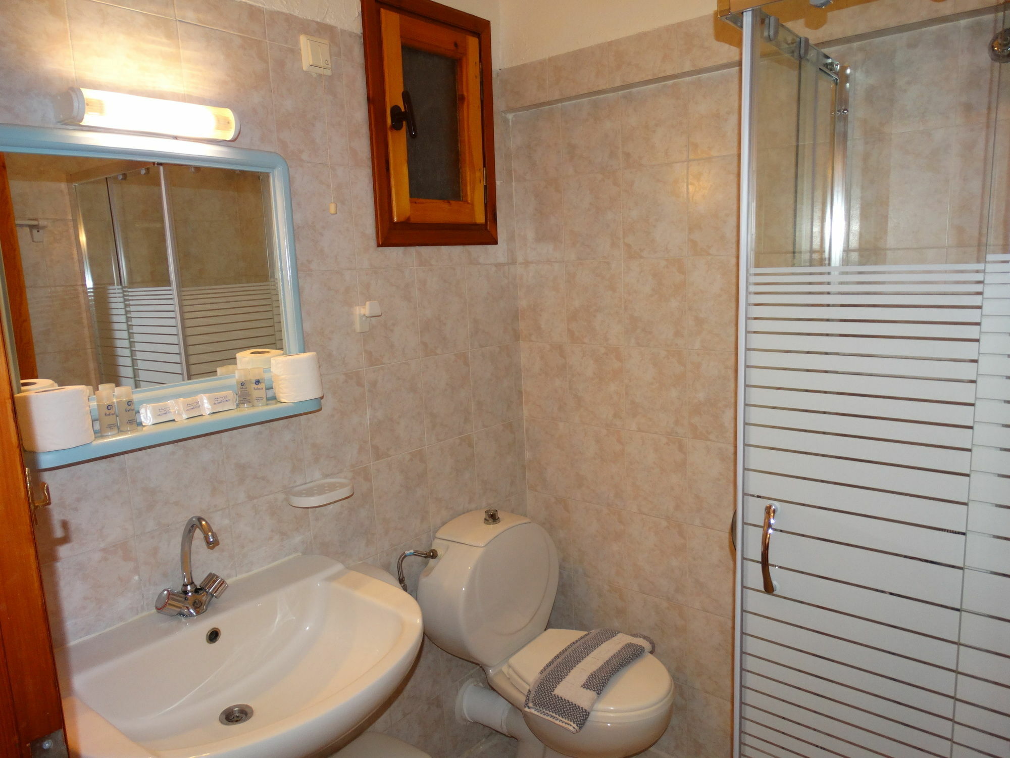 Aparthotel Aris 2*